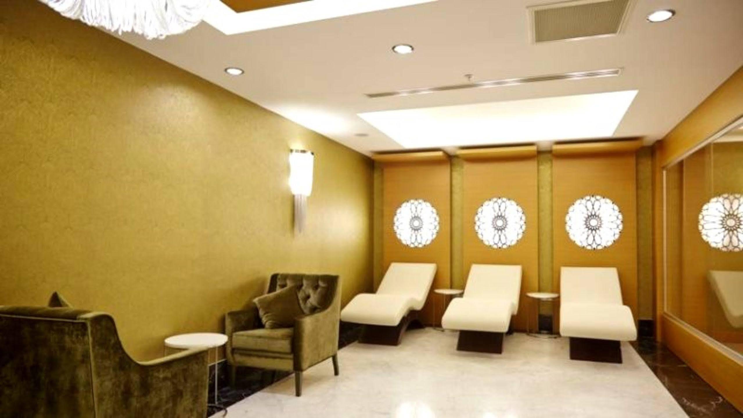 Real Konak Hotel Batman Esterno foto